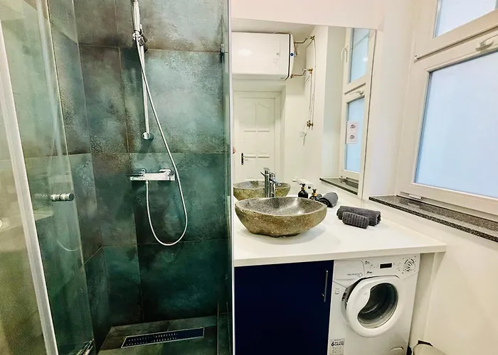 Bp-est Corvin Apartamento